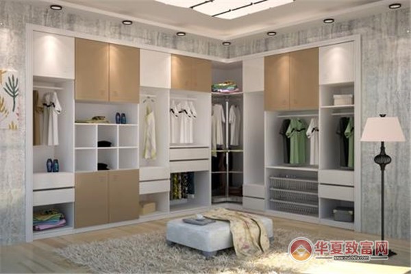 依威衣柜加盟